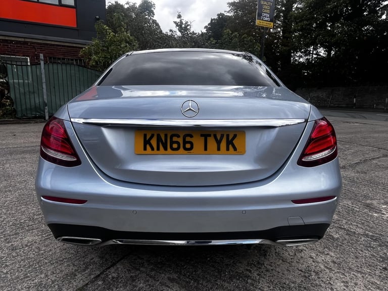 2016 Mercedes-Benz E Class 2.0 E220d AMG Line (Premium Plus) Saloon 4dr Diesel G-Tronic+ Euro 6 (...