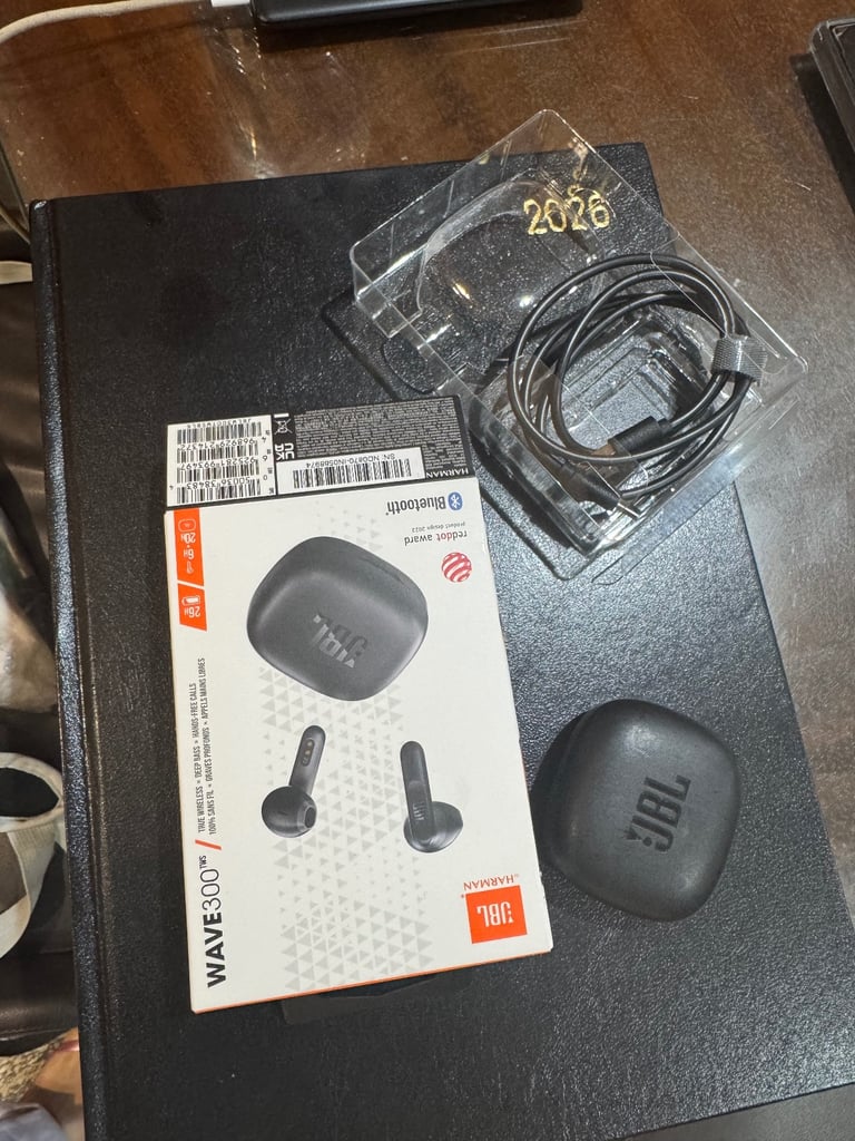 image for JBL earphone