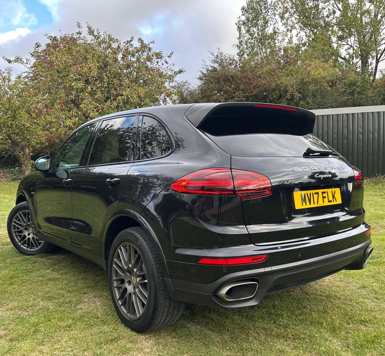 2017 Porsche Cayenne Platinum Edition Diesel 5dr Tiptronic S ESTATE DIESEL Automatic