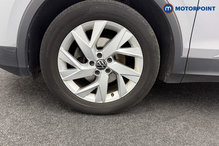 2021 Volkswagen Tiguan 1.5 TSI 150 Life 5dr SUV Petrol Manual