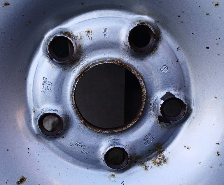 VW caddy wheel, steel,Volkswagen part 2K061027B with 195/65/15 premium tyre 7mm tread