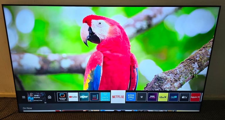 Samsung SMART tv 75 inch 4k UHD Fully Working order  