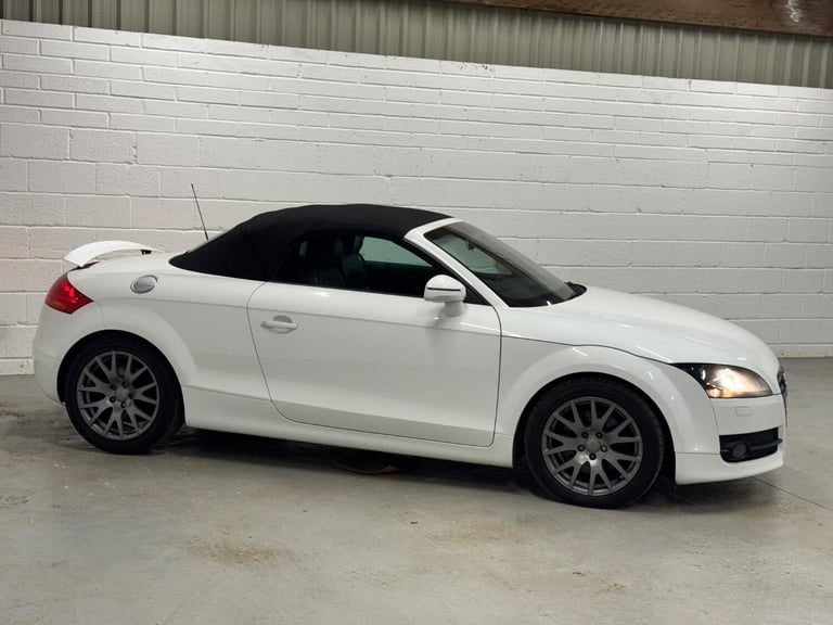 AUDI TT 1.8 TFSI White Manual Petrol 2010