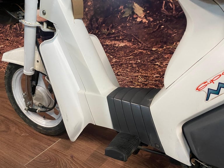 1992 JDM Suzuki Super Mollet 50 2-stroke scooter