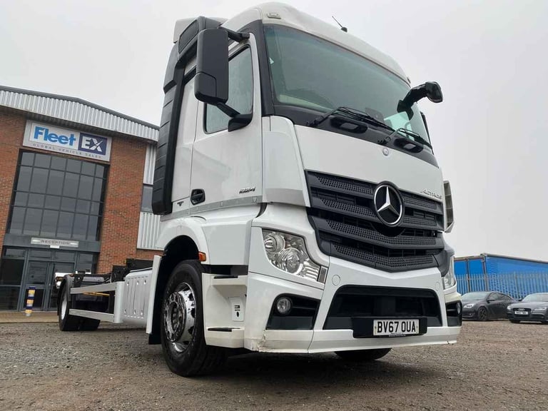 MERCEDES ACTROS 1824 *EURO 6* 4X2 DEMOUNT CHASSIS CAB 2018 - BV67 OUA