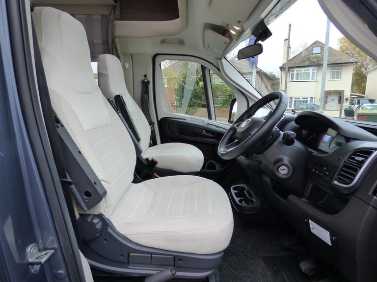 Roller Team T-Line 590 Motorhome DIESEL MANUAL 2024/24