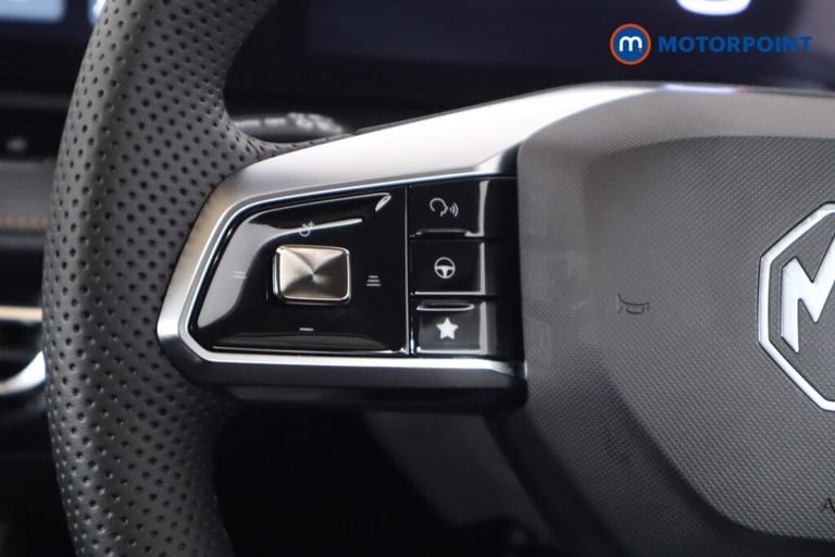 2025 MG MG HS 1.5 T-GDI Trophy 5dr DCT SUV Petrol Automatic