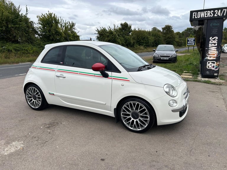2013 Fiat 500 0.9 TwinAir Street Euro 5 (s/s) 3dr HATCHBACK Petrol Manual