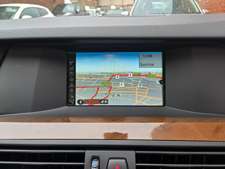 2013 BMW 5 Series 2.0 520d SE Auto Euro 5 (s/s) 4dr SALOON Diesel Automatic