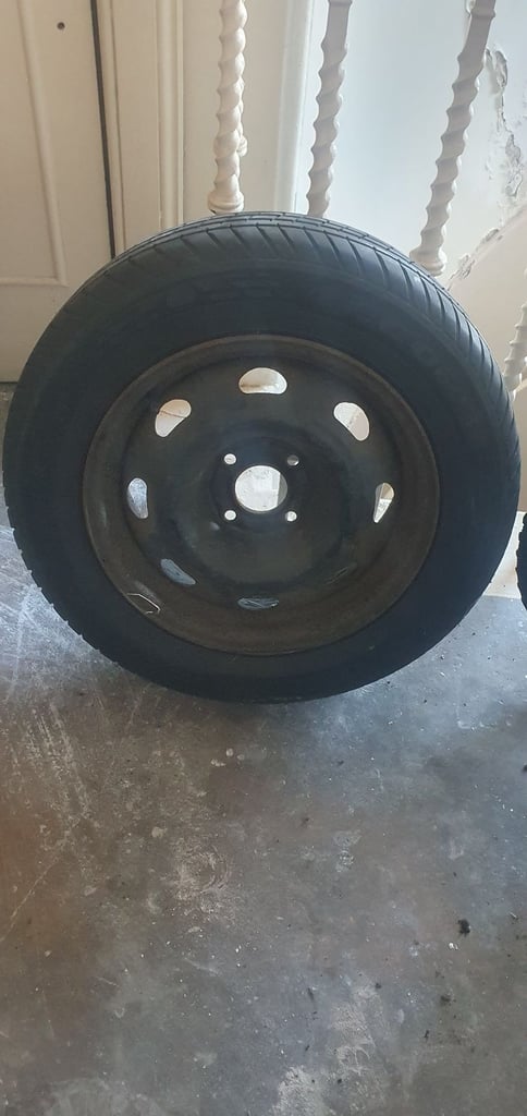 15 inch wheel and brand new tyre Peugeot/Citroen 185/65/R15