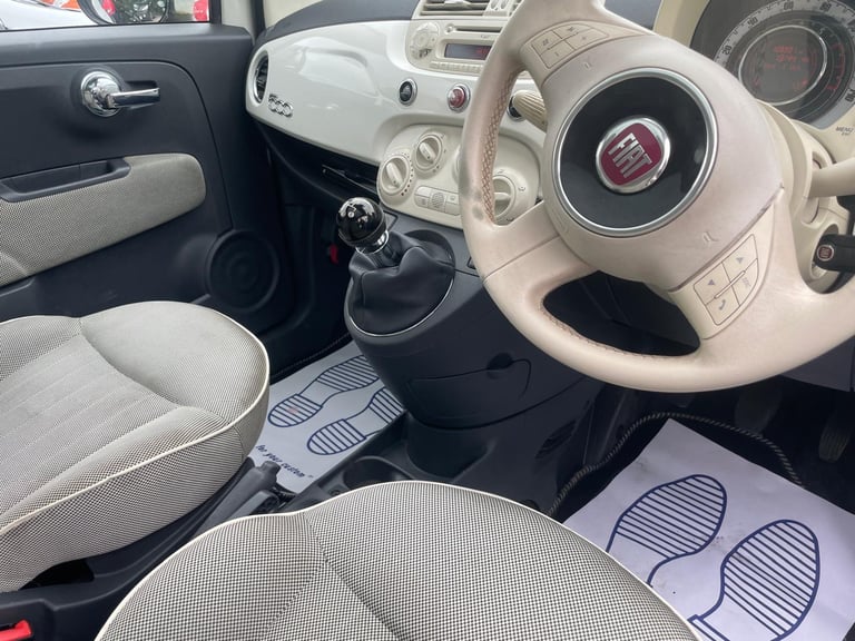 FIAT 500 1.2 LOUNGE S/S 10 REG WHITE 3 DOOR MOT MARCH 27TH 2026 TAX £35 SERVICE HISTORY 50+MPG