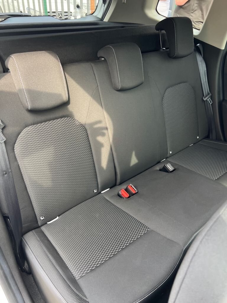 2019 Dacia Duster 1.6 SCe Comfort SUV 5dr Petrol Manual Euro 6 (s/s) (115 ps) HATCHBACK Petrol Ma...