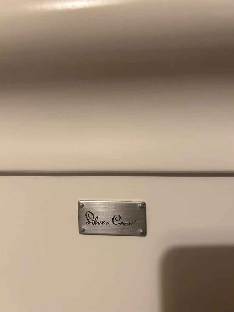 Silver Cross Nostalgia sleigh cotbed