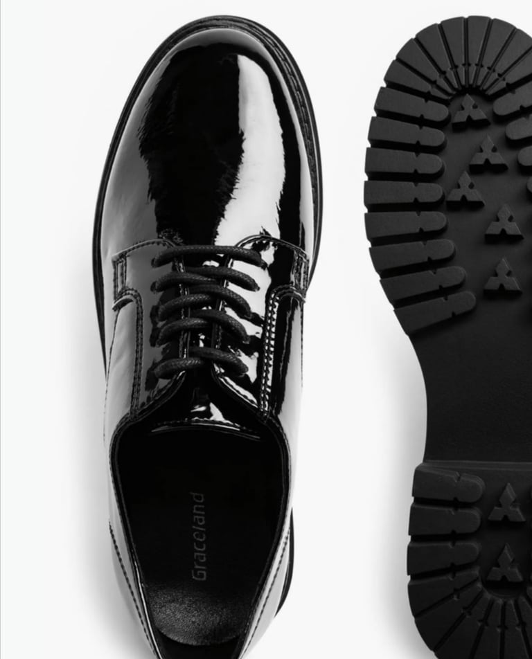  Diechman Women's size 6 Black Patent Lace Up BrogueNEW