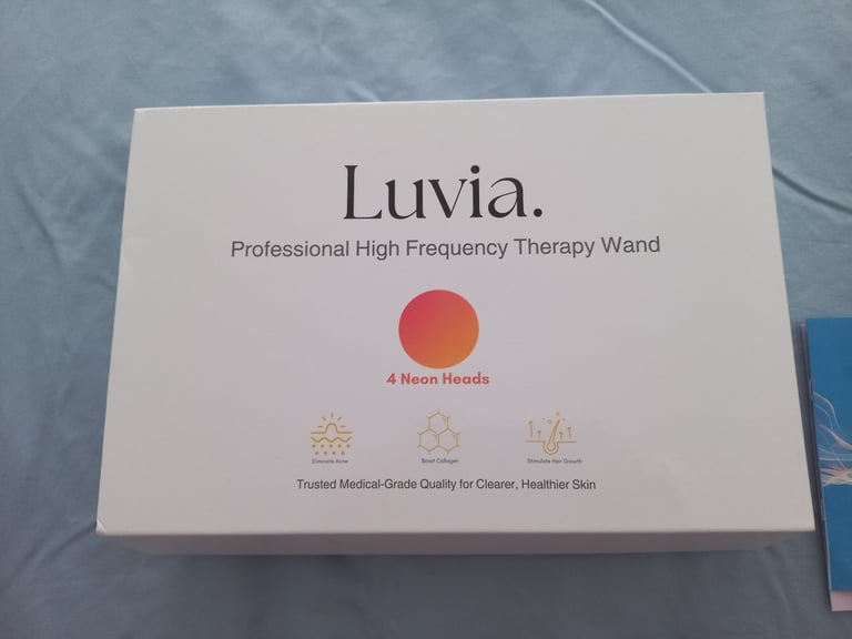 NEW LUVIA FACE & SCALP KIT