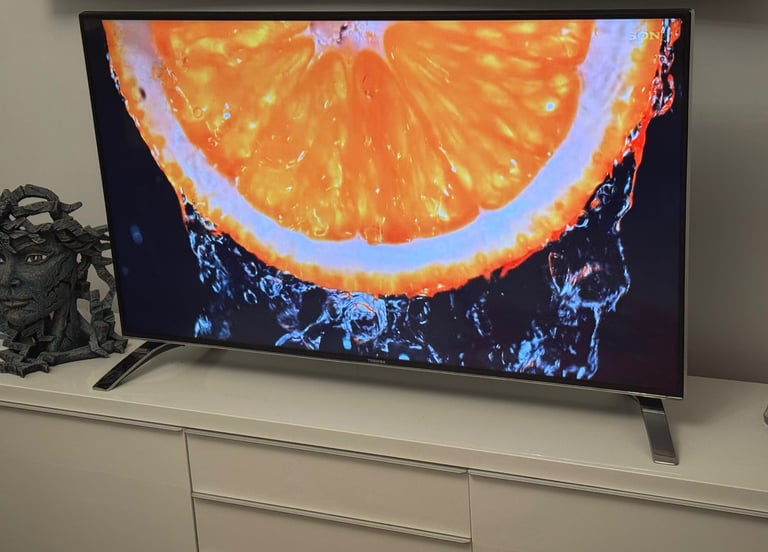 Toshiba 49” 4K Ultra HD WiFi Smart TV With Freeview Play