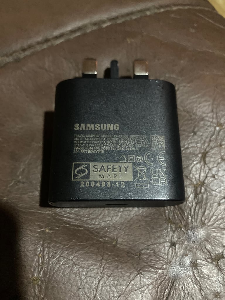 image for Samsung usb-c mini fast charger & lead genuine Samsung 