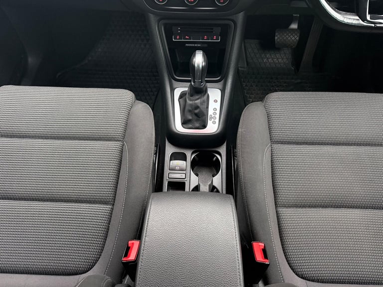 2018 Volkswagen Sharan 2.0 TDI SE Nav DSG Euro 6 (s/s) 5dr MPV Diesel Automatic