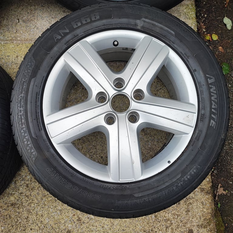 VW transporter T5 thunder/sportline alloys 17"