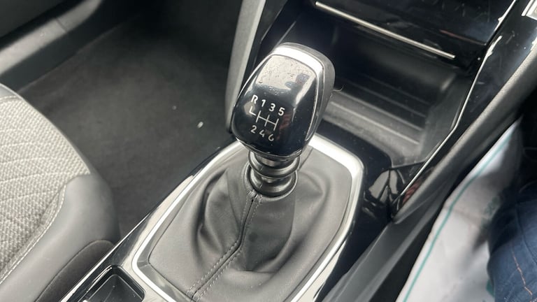 2023 Peugeot 2008 1.2 PureTech Allure SUV 5dr Petrol Manual Euro 6 (s/s) (130 ps) SUV Petrol Manual