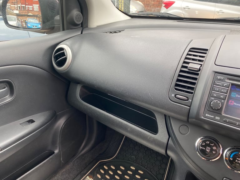 2011 Nissan Note N-TEC 5-Door Petrol