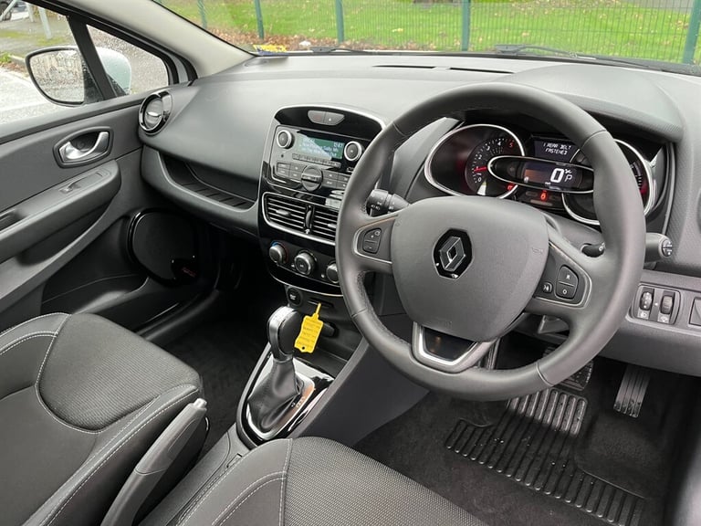 2018 Renault Clio PLAY DCI Hatchback Diesel Automatic