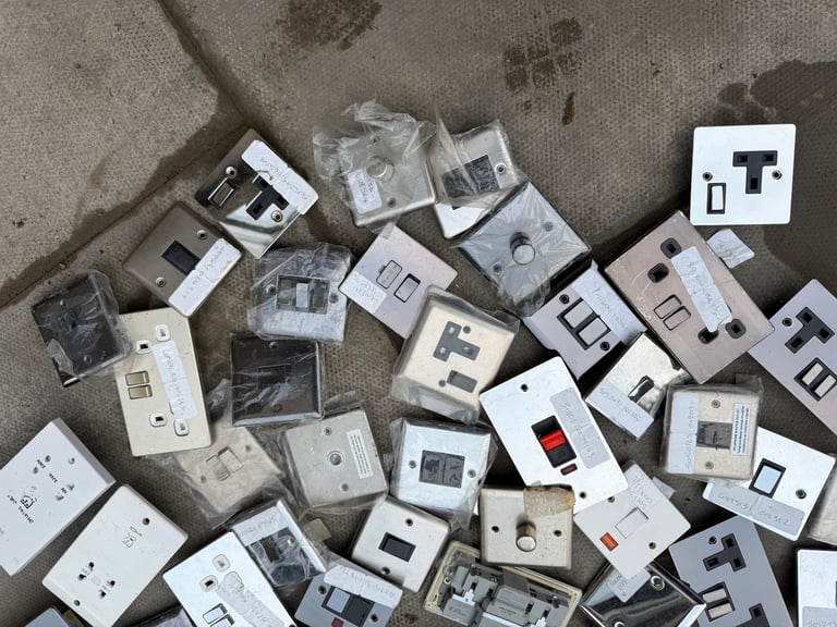  Job lot electric sockets incl shaver sockets