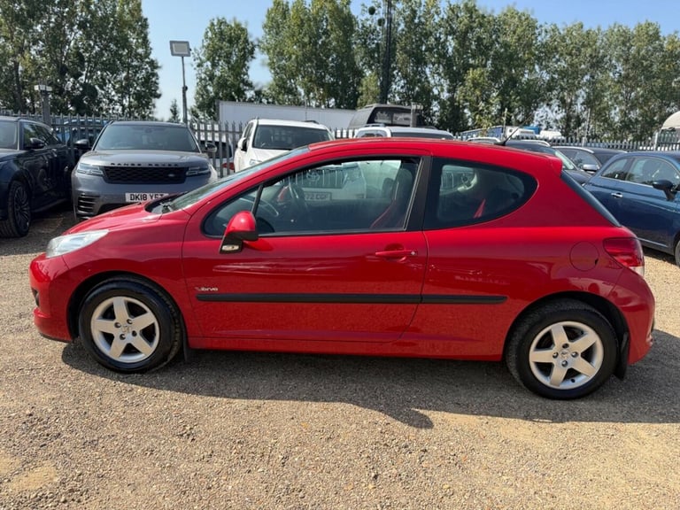 2010 Peugeot 207 1.4 HDi Verve Euro 4 3dr Hatchback Diesel Manual - Image 9