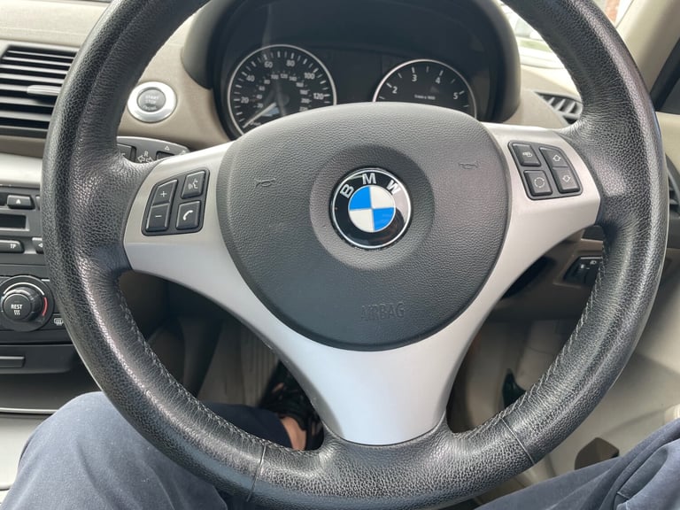 2005 BMW 1 Series 120i SE 5dr Step Auto FSH SUNROOF  HATCHBACK Petrol Automatic
