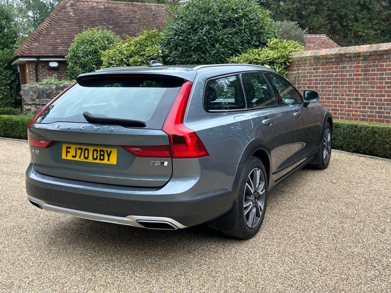 2020 Volvo V90 2.0 T5 Plus Estate 5dr Petrol Auto AWD Euro 6 (s/s) (250 ps) Estate Petrol Automatic