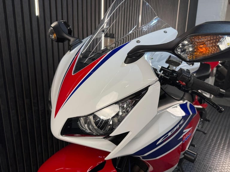 2014 Honda CBR1000RR Fireblade 1000