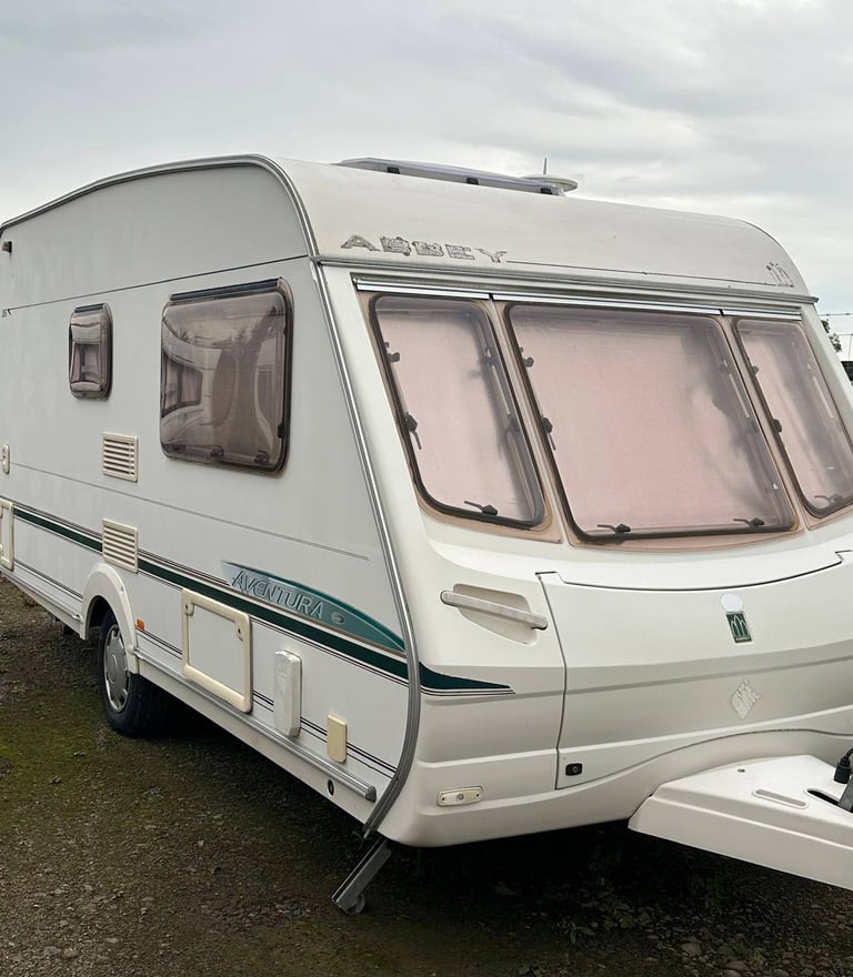 2004 abbey Aventura 315