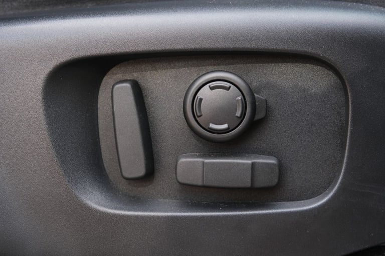 2019 Land Rover Discovery Sport 2.0 D180 R-Dynamic HSE 5dr Auto ESTATE DIESEL Automatic