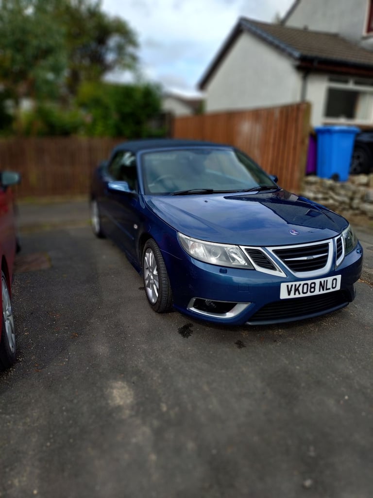 SAAB 93 AERO Convertible 2.0L turbo, manual gearbox. 2008 ULEZ compliant.