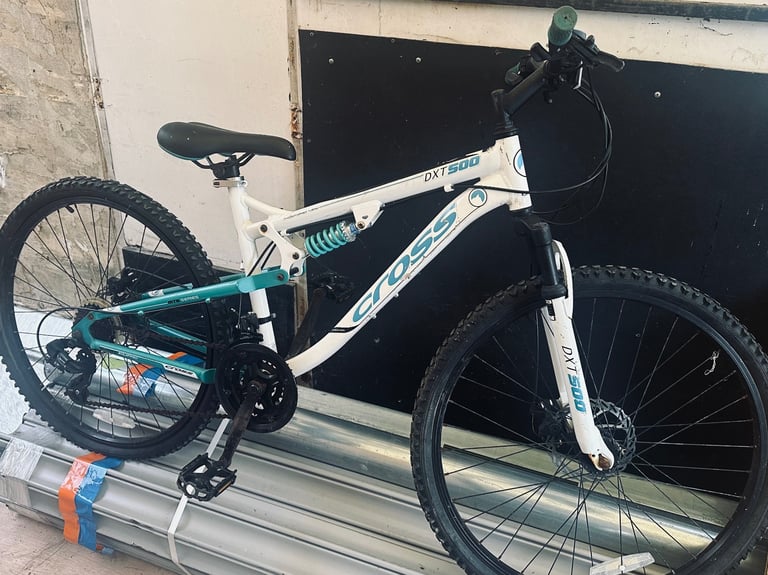 image for Women’s cross bike