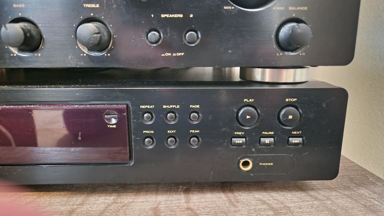 Marantz integrated Amplifier PM4200 & cd 4000