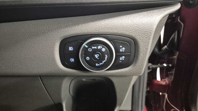 2020 Ford Transit Custom 2.0 EcoBlue 130ps Low Roof Limited Van Van Diesel Manual