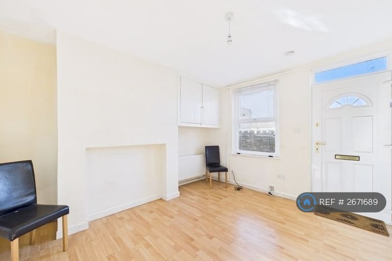 2 bedroom house in Lamb Lane, Egremont, CA22 (2 bed) (#2671689)