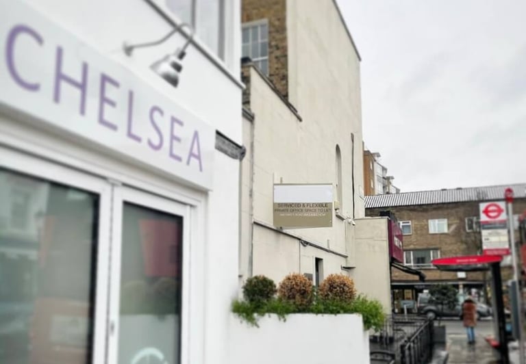 3 to 10 Person Private Office Suites to rent in *Chelsea*, Central London SW6