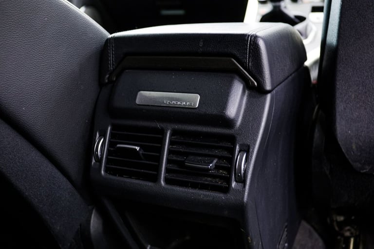 2018 Land Rover Range Rover Evoque 2.0 TD4 SE 5dr ESTATE DIESEL Manual