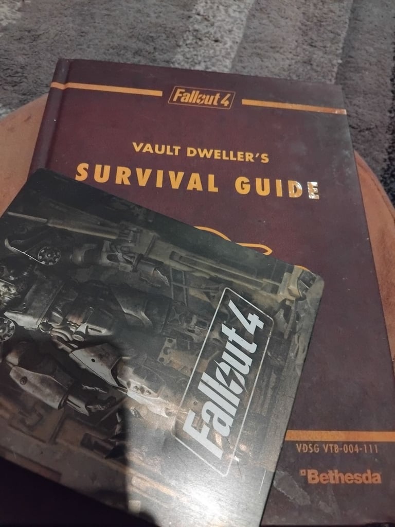 image for Fallout 4 survival guide + empty steelbook