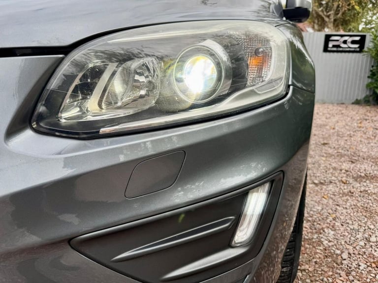 2016 65 VOLVO XC60 2.0 D4 R-DESIGN LUX NAV SUV 5DR DIESEL AUTO EURO 6 (S/S) (190