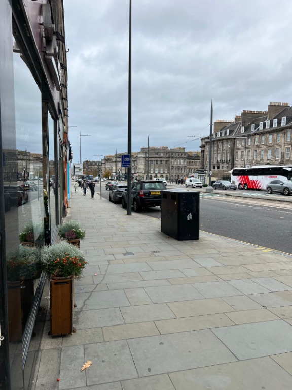 1 bedroom flat in Union Place, New Town, Edinburgh, EH1 3NQ