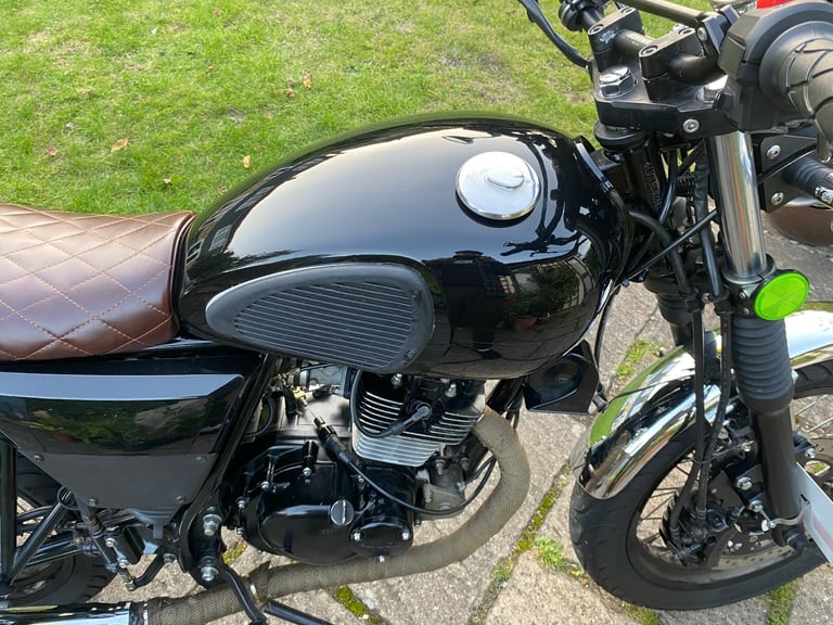Sinnis, SCRAMBLER, 2019, 125 (cc)