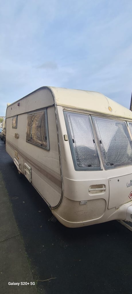 Sell coachman vip 460
