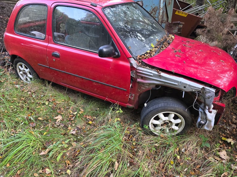 Nissan Micra k11 parts breaking 