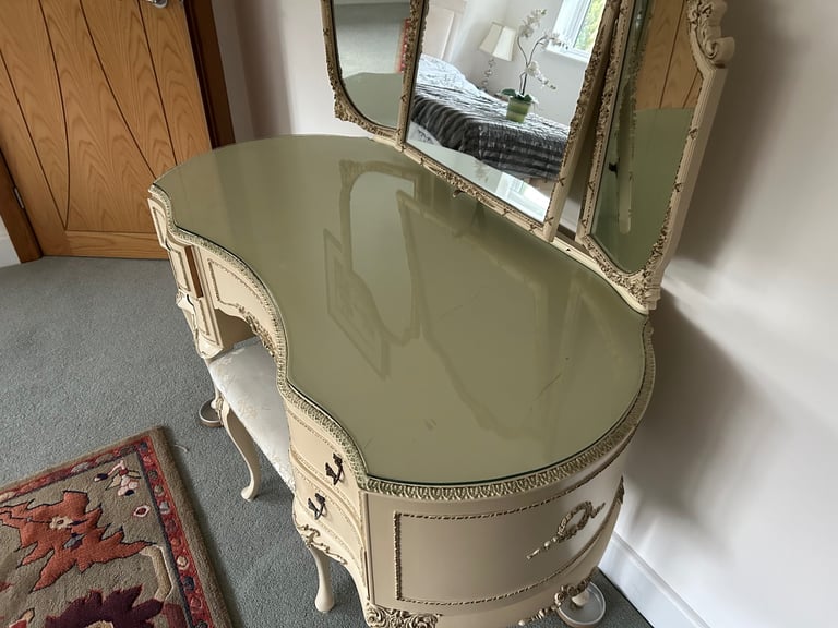 image for Dressing table