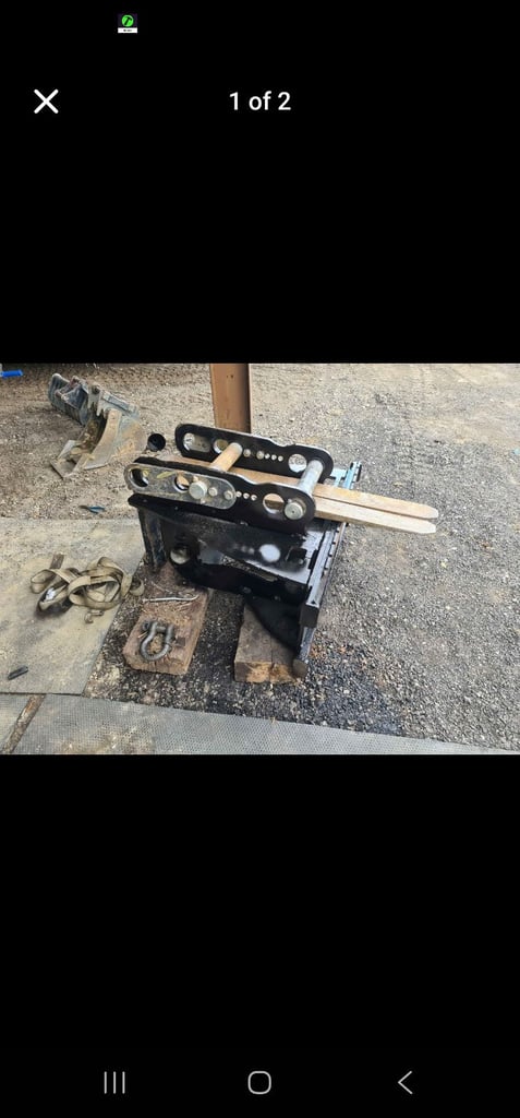 image for Dromone 10t-22t excavator pallet forks 
