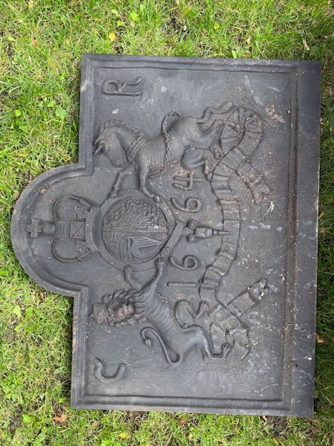 image for Historic Fireback Date 1664