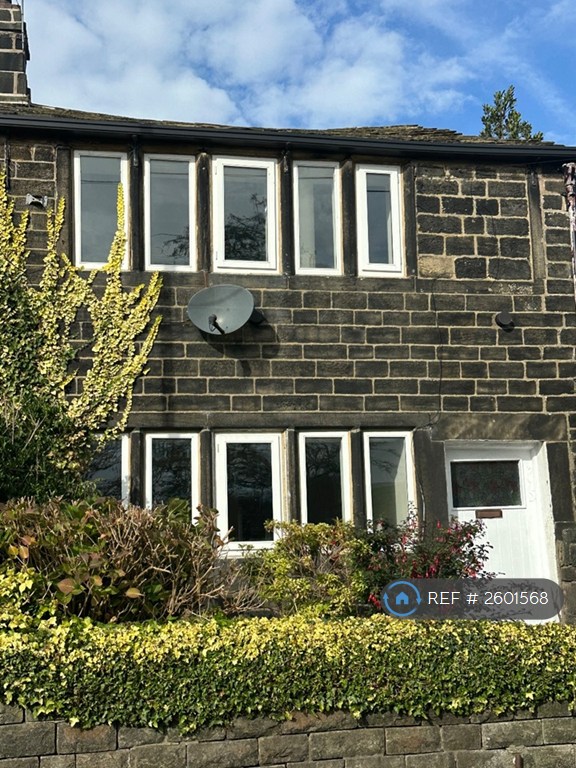 3 bedroom house in Middle Newgate, Littleborough, OL15 (3 bed) (#2601568)